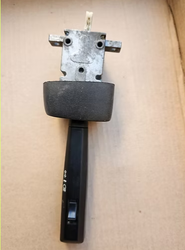 OEM Turn Signal Switch 20797838 for Volvo VN VNL 760 780 2004-2017