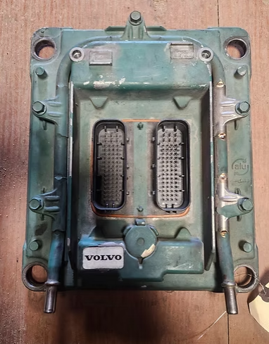 Volvo Engine Controle Module 21900553 P02