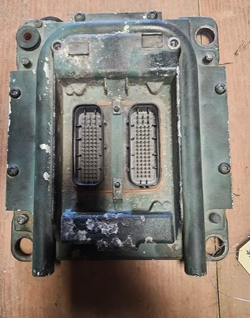 VOLVO ENGINE CONTROL MODULE 20412511 P07