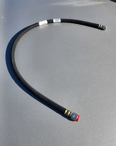 NEW OEM Paccar Hose Assembly V50-1006-108048 P/N 18967613 48"