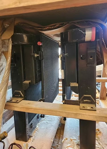 International Navistar 4000 radiator set