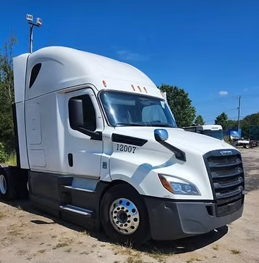 2020 Freightliner Cascadia parts