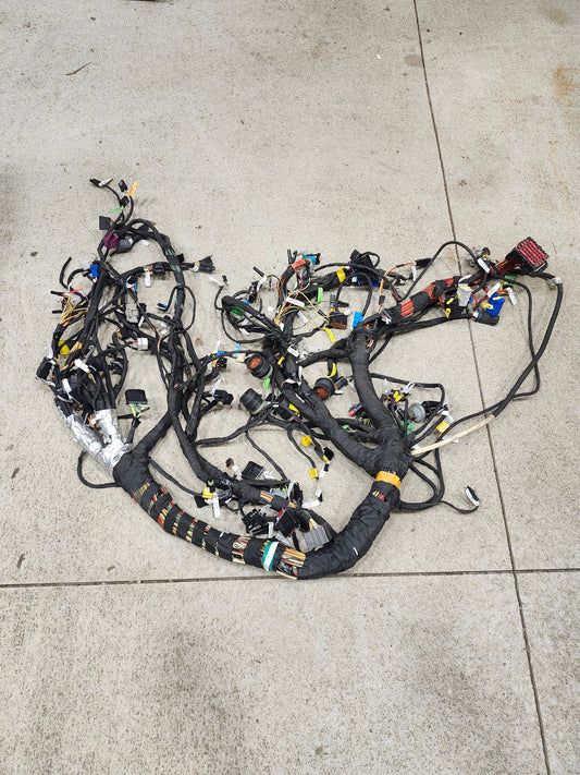 P2921389 / S92T2C13475612F643 HARNESS MAIN CAB PACCAR / PETERBILT / KENWORTH OEM