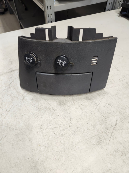 VOLVO VNL ASHTRAY GRAY - P/N 3175622 OEM
