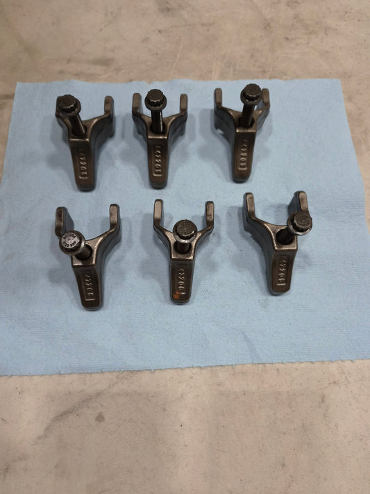 Set of 6 Detroit DD15 Engine Injector Hold Down Clamp and Bolts A47206