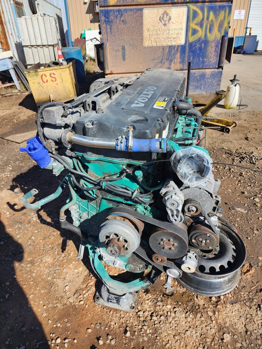 2007 Volvo engine D12 assembly