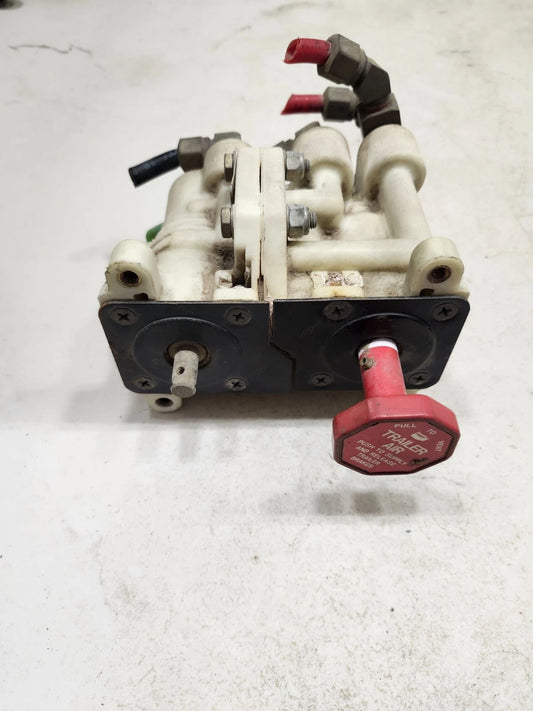 Bendix 101890 / K2297T MV-2 Dash Mounted Parking Brake/trailer Supply Valves OEM