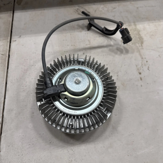 Fan clutch and fan P/N: 4c34-8a616-spa