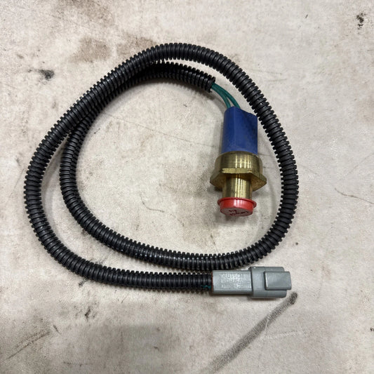 A/C PRESSURE SENSOR VOLVO 3948748