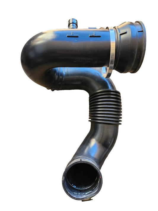 2023 Hino L6 AIR CLEANER HOSE 17881-E035 OEM