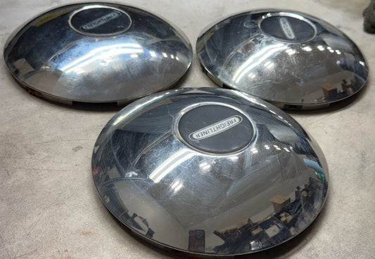 A22-77670-000 Wheel Hub Cap 9" for Freightliner Lot Of 3