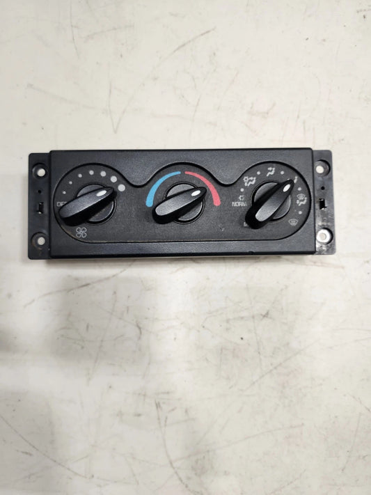 2010 International HVAC Temp Controls 3545543c5