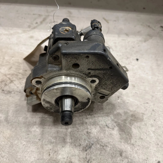 Cummins ISB 6.7 L Diesel Engine Fuel Injection Pump 5398557 OEM 0445020300