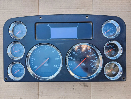 2015 Kenworth T700 Instrument Cluster Q43-1117-2-2-103 OEM PACCAR