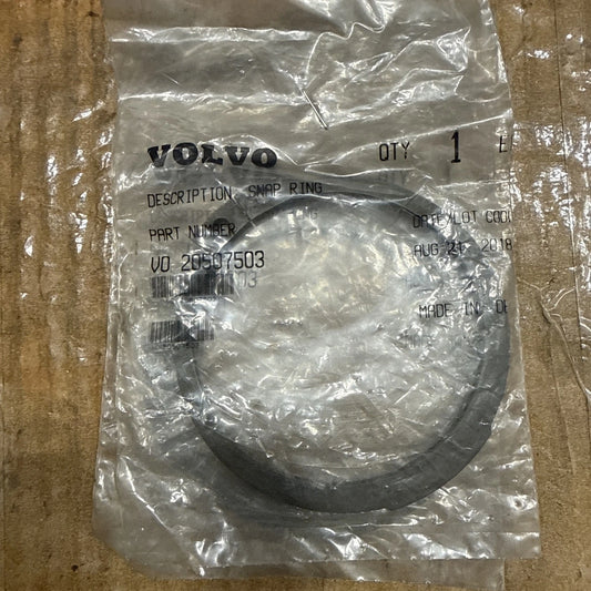20507503 Multi Purpose Snap Ring for Volvo. Lot Of 2