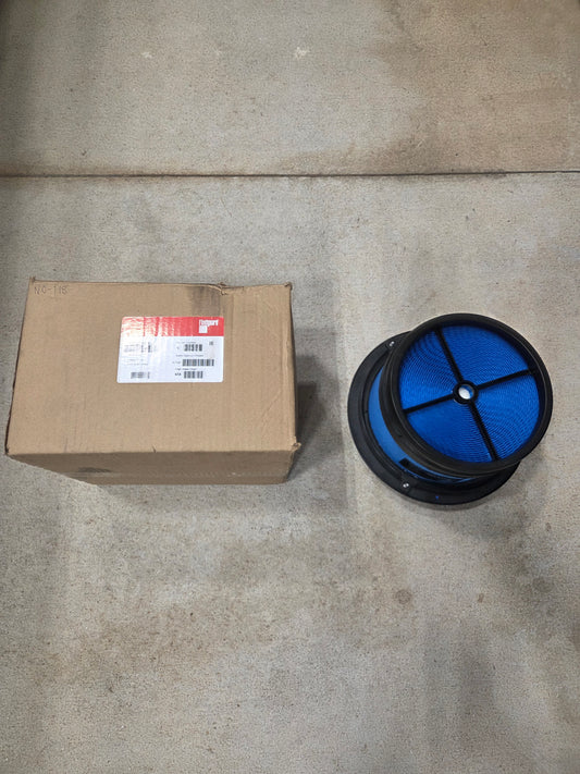 NEW Air Filter P607955 For Freightliner M2 100/106/112 Business Class M2 CA4700