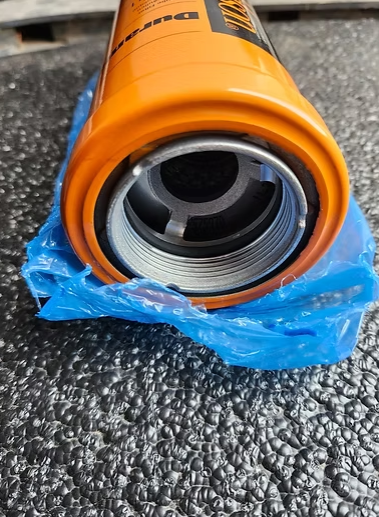 P170311 Donaldson Hydraulic Filter fits Caterpillar 365CL 374D 385B 385BL 385C