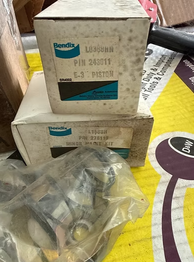 BENDIX E-3 TREADLE VALVE MAINTENANCE KIT P/N 289329
