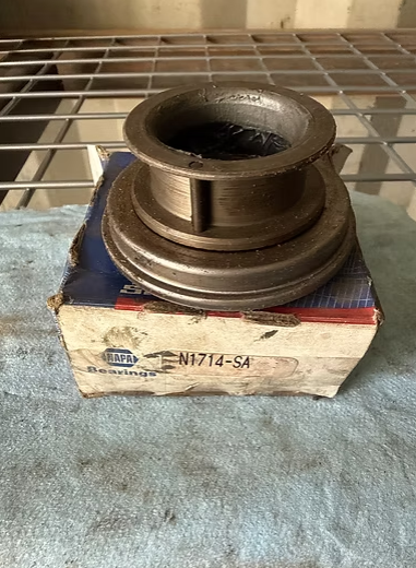 NOS CLUTCH RELEASE BEARING ASSY FOR FEDERAL-MOGUL 614018 NAPA # BRG N3068SA