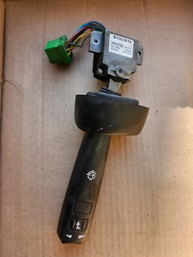 OEM Used Genuine Volvo VNL Turn Signal Multi Function Switch 20553738