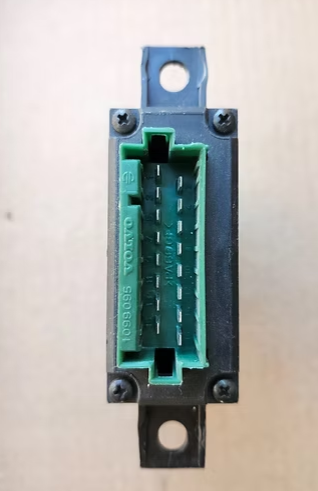 OEM 2-2018 VOLVO VNL COBRA-AT DOOR LOCK CONTROL MODULE 21465355 7421465355/02