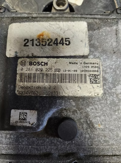 Bosch 0281020225 ACM DEF Control Module, 5283311