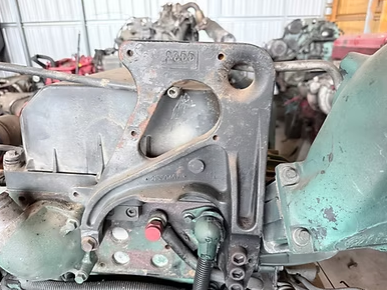 VOLVO D13 LIFTING BRACKET 21550467
