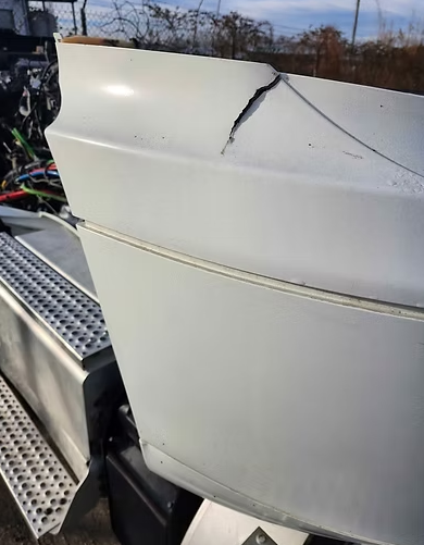 2019 Internationail RH613 set fenders