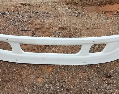 INTERNATIONAL FRONT METAL BUMPER