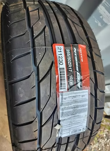 One New Tire Nitto NT555 G2FET NITO-211230 255/50ZR17 101W