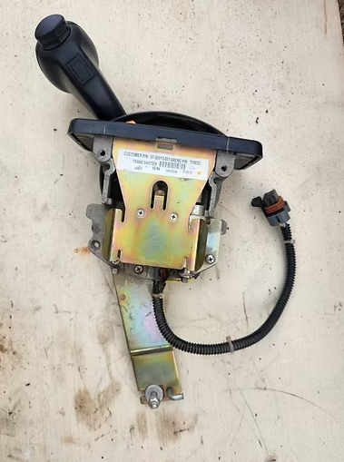 07-20913-001 DETROIT DT12 GEAR SHIFTER