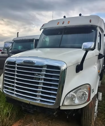 2012 Freightliner Cascadia parts