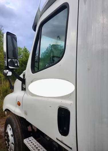2012 Freightliner Cascadia parts