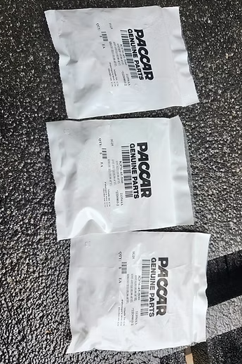 15 PCS Genuine Paccar Rivets K376-45-500