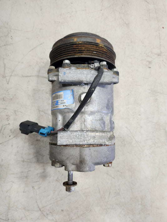 QP7H15 A/C Compressor From 2015 International Prostar Cummins ISX