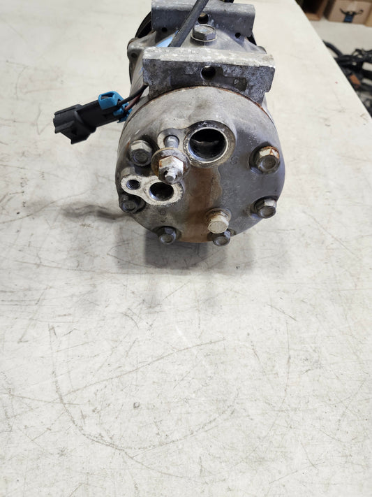 QP7H15 A/C Compressor From 2015 International Prostar Cummins ISX