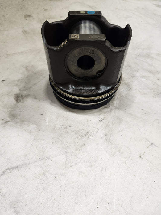 OEM Cummins ISX15 X15 Piston 3691387 Assembly After 20K Miles Running