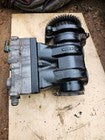 Brake Air Compressor 85021102 for Volvo VNL