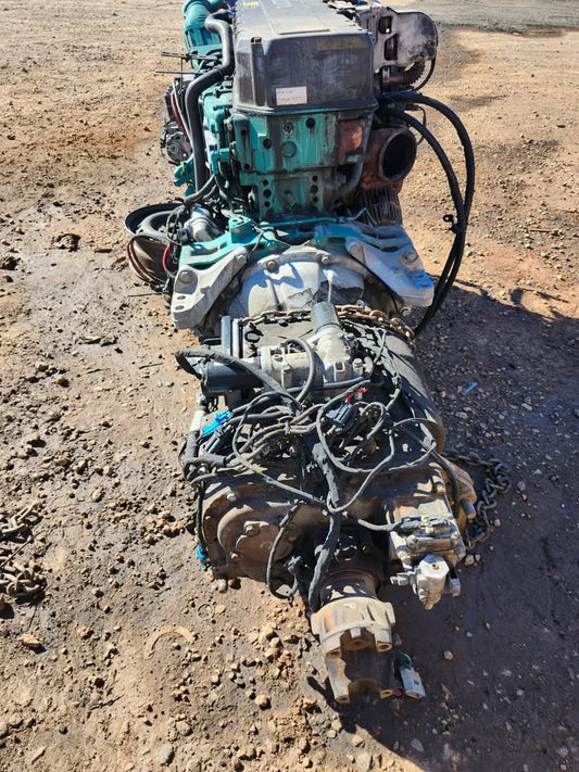 2007 Volvo engine D12 assembly
