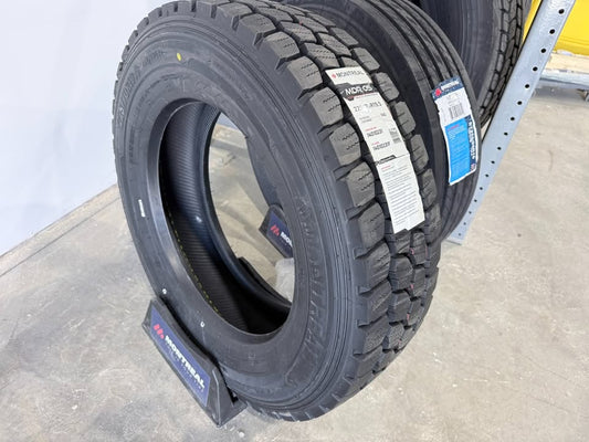 MONTREAL 225/70R19.5