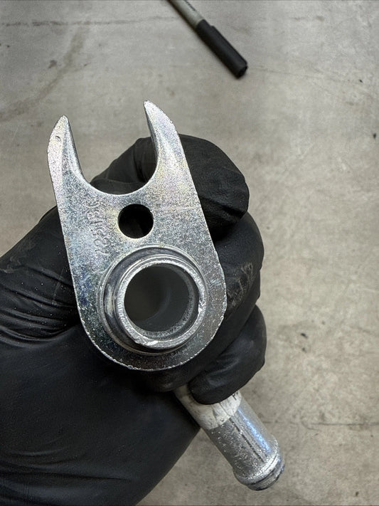 A05-29886-000 Hvac Heater Pipe Aluminum for Freightliner