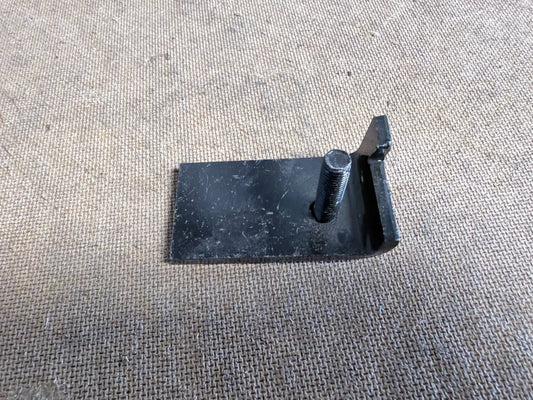 VOLVO 8076304 Clamp, Deck Plate