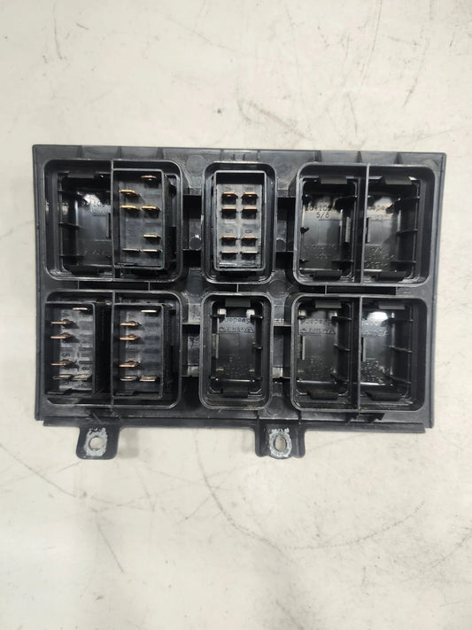 Volvo VNL FH FM Dash Switch Cluster Rocker Panel Assembly OEM 3175601