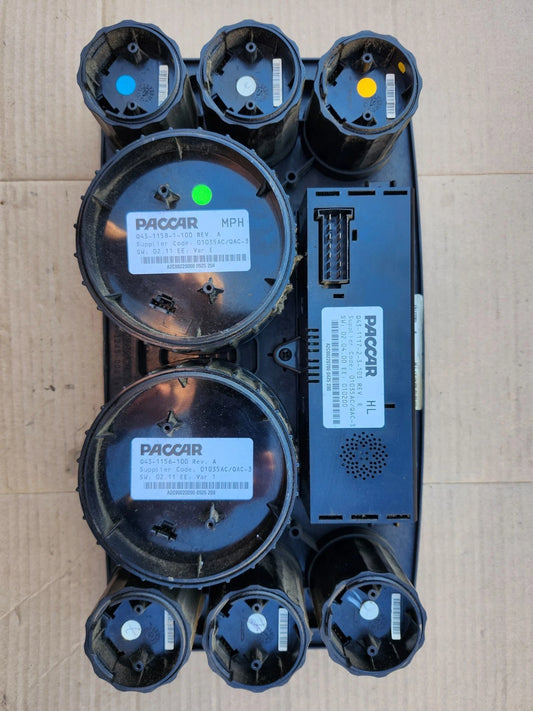 2015 Kenworth T700 Instrument Cluster Q43-1117-2-2-103 OEM PACCAR