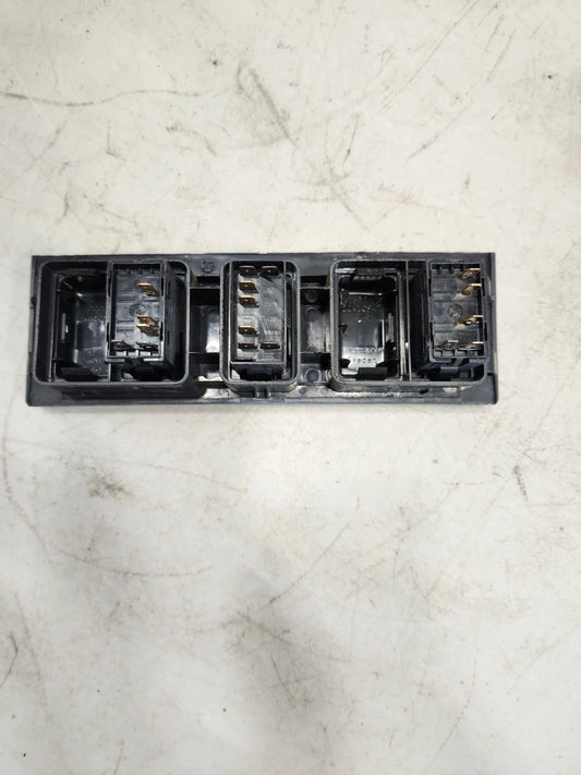 Volvo VNL Rocker Switch Panel 3175615 OEM