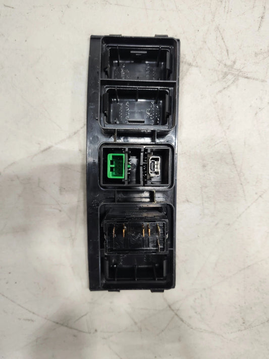 2003-2018 Volvo VNL SWITCH Dash Panel 3175616 OEM