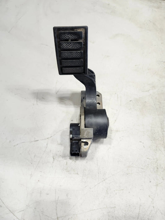 2007 VOLVO ACCELERATOR PEDAL W/POSITIONING SENSOR 20893503 OEM