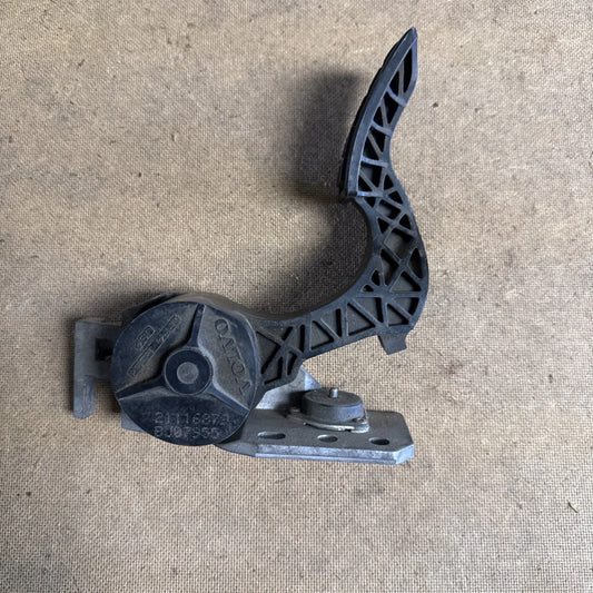 Volvo Truck Accelerator Gas Pedal with Sensor FH FM FMX NH PN21116879 /20893508