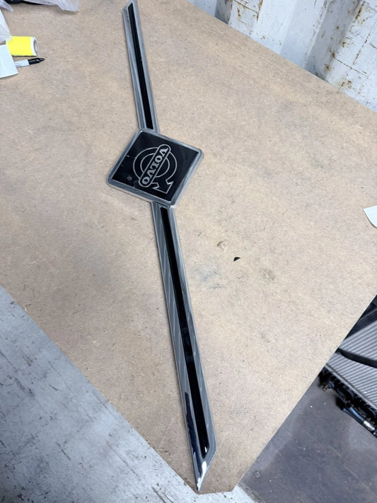 OEM Volvo Grille Trim Moulding 20378165