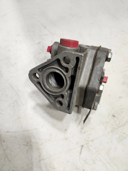 PRECISION 229467 AIR VALVE 830 RELAY VALVE